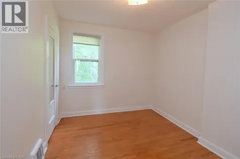 136 Glen Road Hamilton ON L8S 3M9