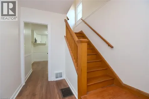 136 Glen Road Hamilton ON L8S 3M9