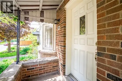 136 Glen Road Hamilton ON L8S 3M9