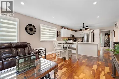 109 Glenariff Drive Freelton ON L8B 1A5
