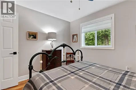 109 Glenariff Drive Freelton ON L8B 1A5