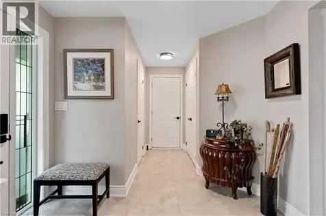 109 Glenariff Drive Freelton ON L8B 1A5