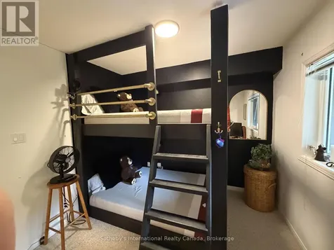 329 Mariners Way Collingwood ON L9Y 5C7