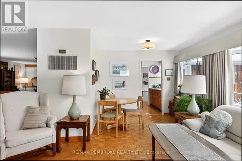 98 Glendale Avenue Deep River ON K0J 1P0