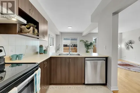 236 Arrita Street Ottawa ON K2S 0J7