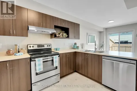 236 Arrita Street Ottawa ON K2S 0J7