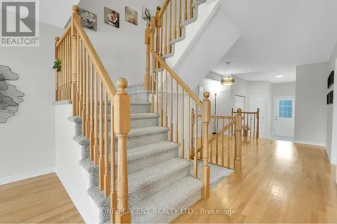 236 Arrita Street Ottawa ON K2S 0J7