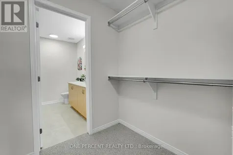 236 Arrita Street Ottawa ON K2S 0J7