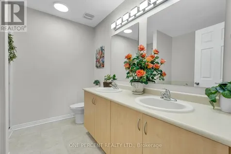 236 Arrita Street Ottawa ON K2S 0J7