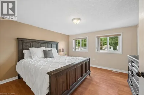 44 Alderson Drive Cambridge ON N3C 4C5