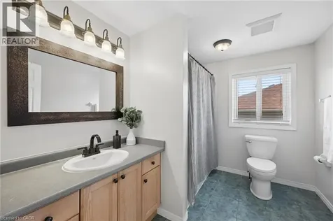 44 Alderson Drive Cambridge ON N3C 4C5