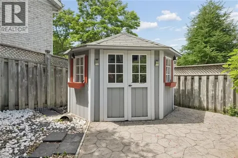 44 Alderson Drive Cambridge ON N3C 4C5