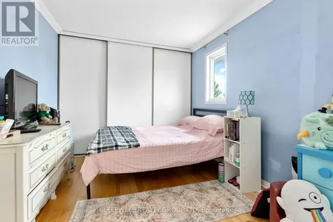 55 Alberni Street Ottawa ON K2J 1V8