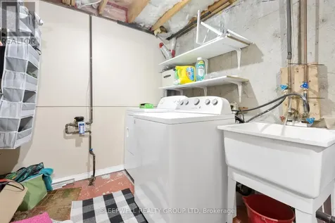 55 Alberni Street Ottawa ON K2J 1V8