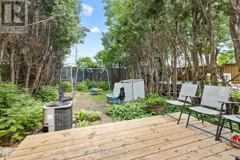 55 Alberni Street Ottawa ON K2J 1V8