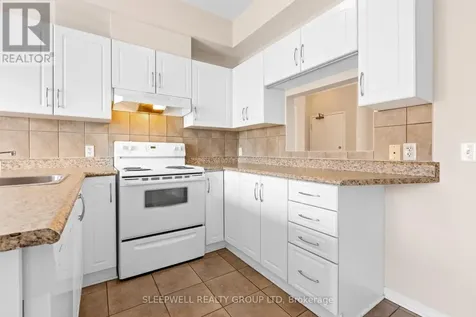 190 Rustic Hills Crescent Ottawa ON K4A 0B9