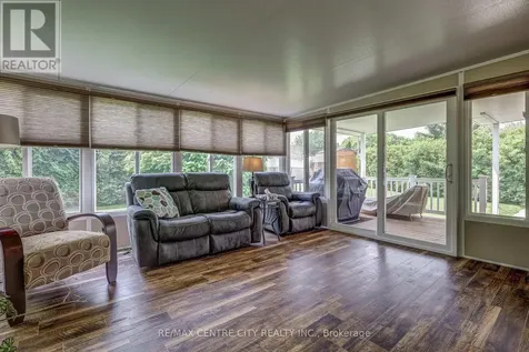 9 Northwood Place St. Thomas ON N5P 3X3
