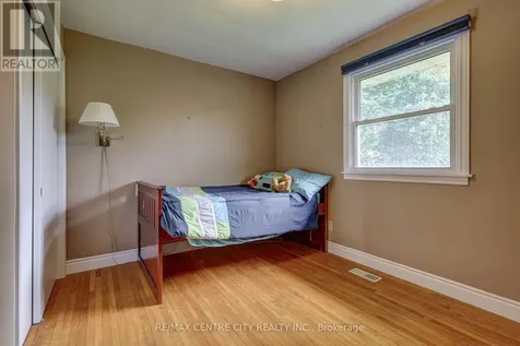9 Northwood Place St. Thomas ON N5P 3X3