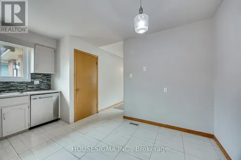 115 Scenic Wood Crescent Kitchener ON N2A 3N2