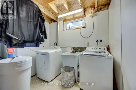 115 Scenic Wood Crescent Kitchener ON N2A 3N2