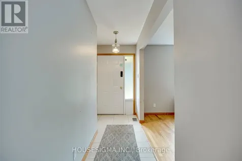 115 Scenic Wood Crescent Kitchener ON N2A 3N2