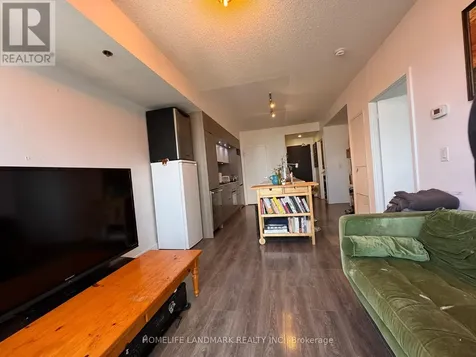 170 Sumach Street Toronto (regent Park) ON M5A 0C3