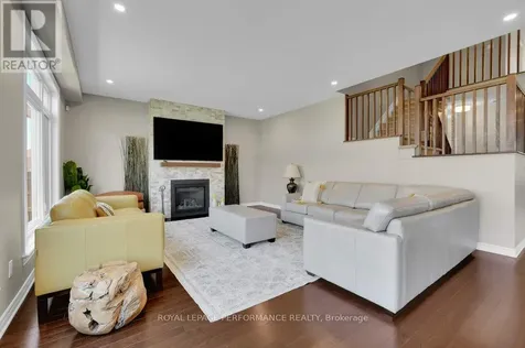 210 Trollius Way Ottawa ON K1T 0R7