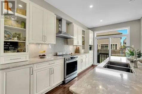 210 Trollius Way Ottawa ON K1T 0R7