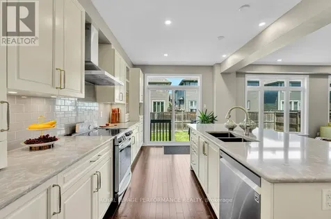 210 Trollius Way Ottawa ON K1T 0R7