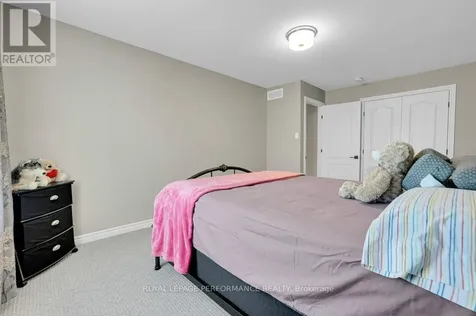 210 Trollius Way Ottawa ON K1T 0R7