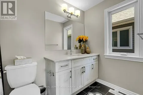 210 Trollius Way Ottawa ON K1T 0R7