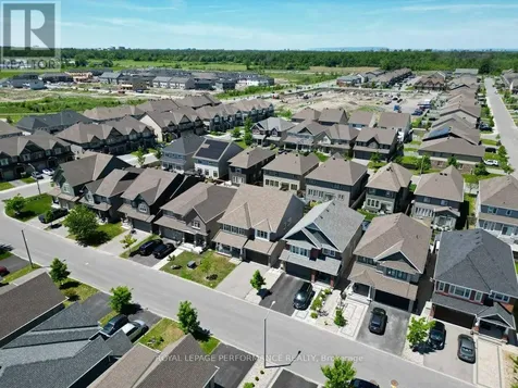210 Trollius Way Ottawa ON K1T 0R7