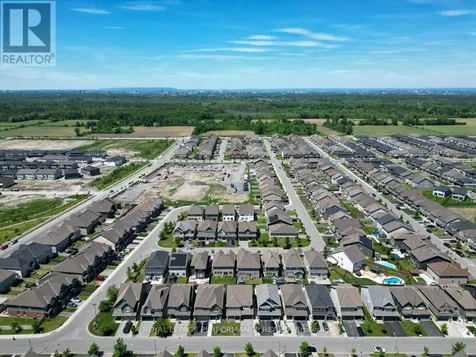 210 Trollius Way Ottawa ON K1T 0R7