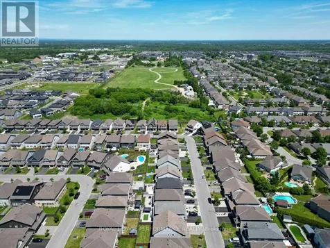210 Trollius Way Ottawa ON K1T 0R7