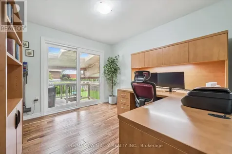 552 Greenbrook Drive Kitchener ON N2M 4K6