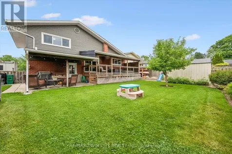 552 Greenbrook Drive Kitchener ON N2M 4K6
