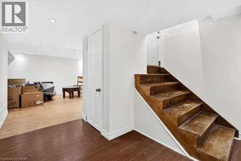 78 East 14th Street Hamilton ON L9A 4B5