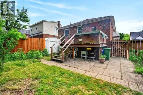 78 East 14th Street Hamilton ON L9A 4B5