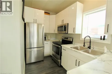 7 Beech Street St. Catharines ON L2R 2B6