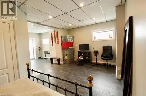 7 Beech Street St. Catharines ON L2R 2B6
