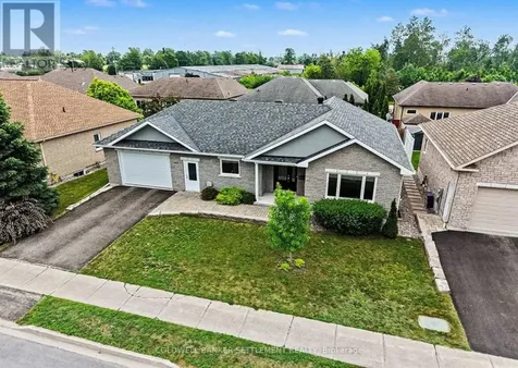 112 Mac Campbell Drive Perth ON K7H 0A3