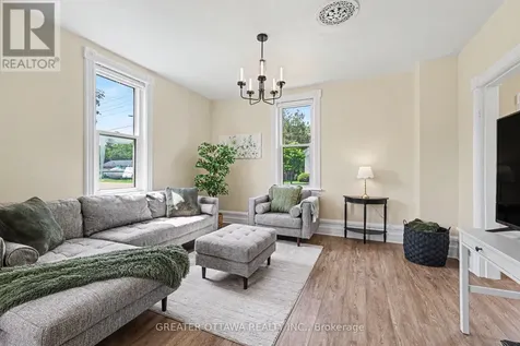 3607 Mcbean Street Ottawa ON K0A 2Z0