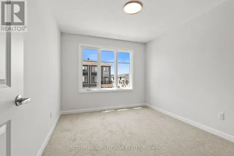 289 Bankside Way Ottawa ON K2J 7M8