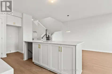 289 Bankside Way Ottawa ON K2J 7M8