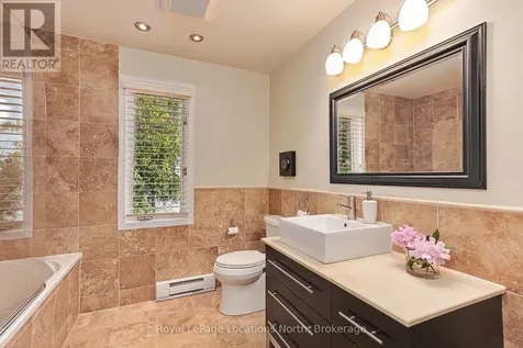 43 Georgian Manor Drive Collingwood ON L9Y 5P3