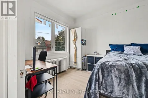 351 Friel Street Ottawa ON K1N 7W7