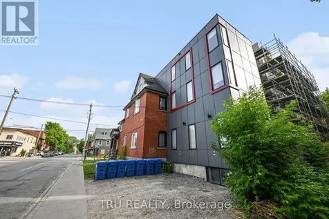 351 Friel Street Ottawa ON K1N 7W7