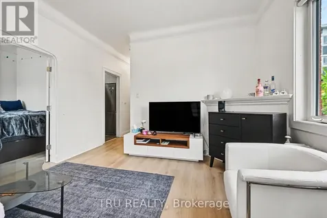 351 Friel Street Ottawa ON K1N 7W7
