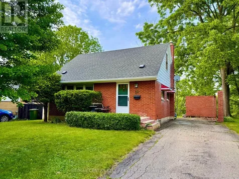 18 Montgomery Road St. Thomas ON N5R 1S5