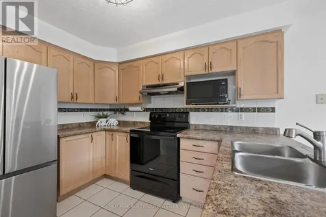 44 Alderson Drive Cambridge ON N3C 4C5